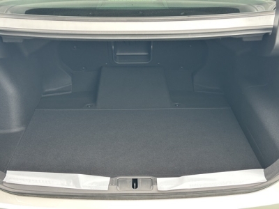 クラウンクロスオーバー(トヨタ)中古車 内外装写真他2