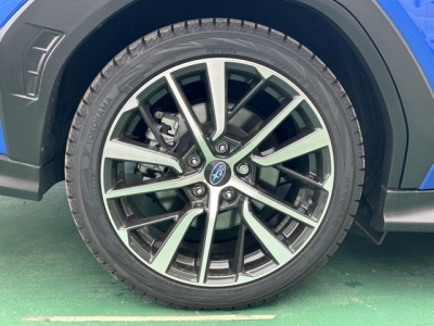 WRX S4(スバル)中古車 内外装写真他2