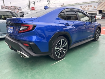 WRX S4(スバル)中古車 内外装写真他1