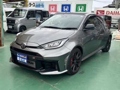 GRヤリス(トヨタ)中古車 前方