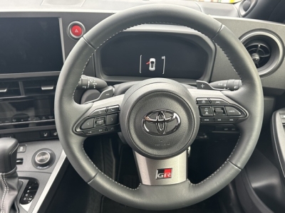 GRヤリス(トヨタ)中古車 内外装写真