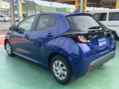 ヤリス(トヨタ)中古車 後方