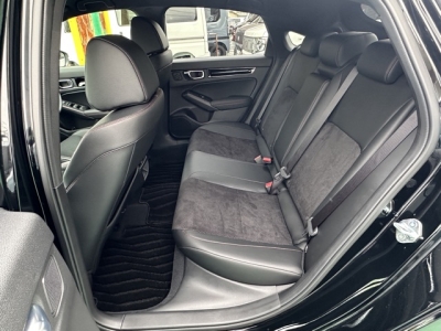 シビック(ホンダ)中古車 後席内装