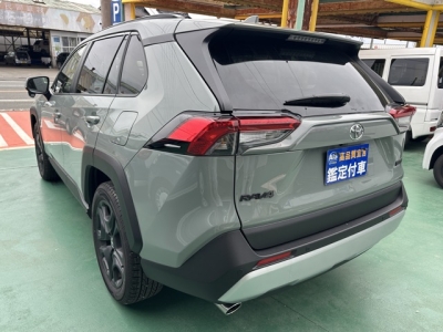 ＲＡＶ４(トヨタ)レンタＵＰ 後方