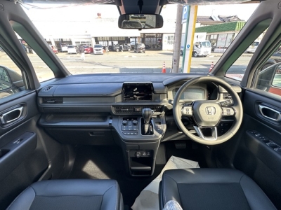 ステップワゴン(ホンダ)登録済未使用車 内外装写真