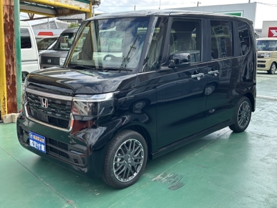 新型N-BOX(ホンダ)届出済未使用車 前方