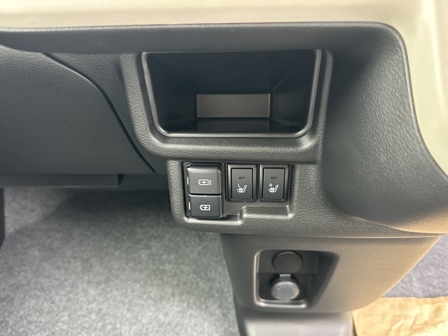 ワゴンRスマイル(スズキ)届出済未使用車 16