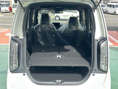 N-WGN(ホンダ)届出済未使用車 内外装写真他２