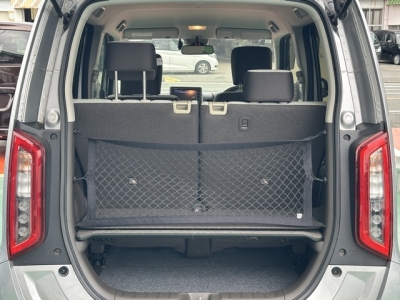 N-WGN(ホンダ)中古車 後席から見た前席