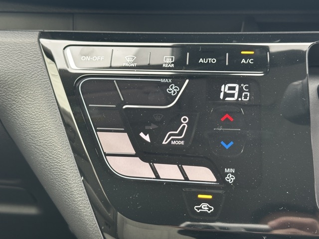 デイズ(ニッサン)届出済未使用車 16