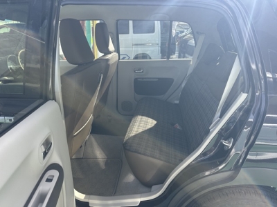ラパンLC(スズキ)中古車 後席内装