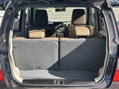 ラパンLC(スズキ)中古車 内外装写真他１