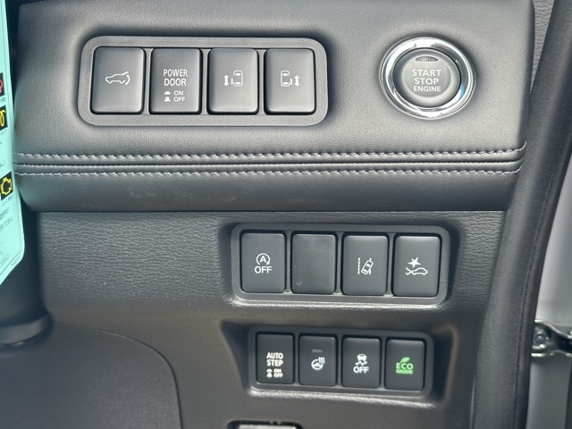 デリカD:5(三菱)レンタ登録済未使用車 16