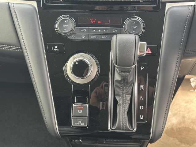 デリカD:5(三菱)レンタ登録済未使用車 18