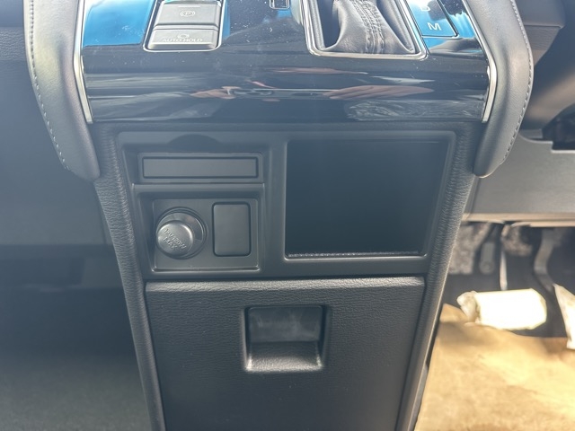 デリカD:5(三菱)レンタ登録済未使用車 19