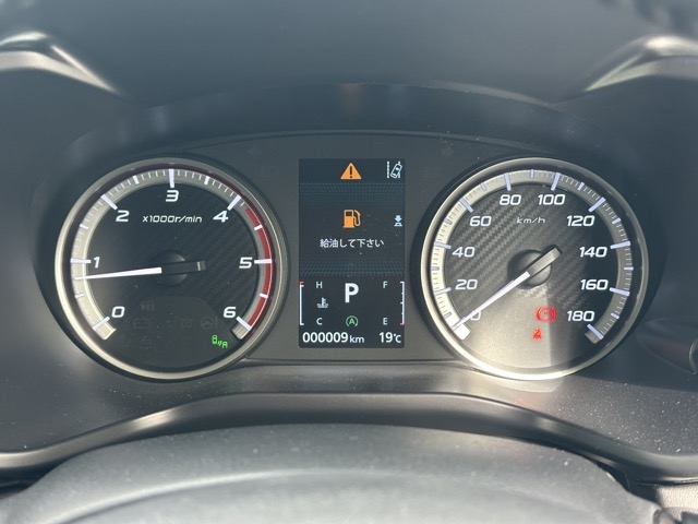 デリカD:5(三菱)レンタ登録済未使用車 22