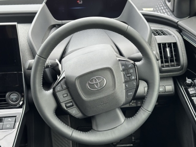 bZ4X(トヨタ)中古車 内外装写真他