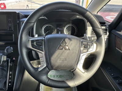 デリカD:5 4WD(三菱)レンタＵＰ 内外装写真他