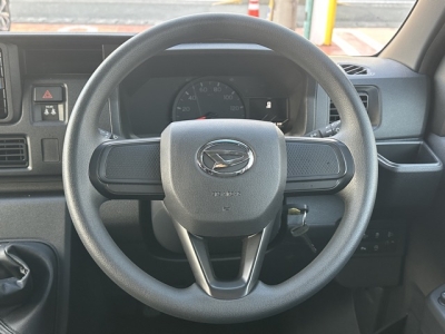 ハイゼットカーゴ(ダイハツ)中古車 内外装写真