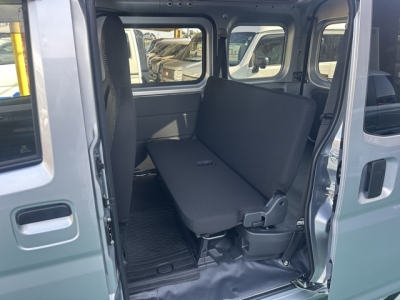 ハイゼットカーゴ(ダイハツ)中古車 後席内装