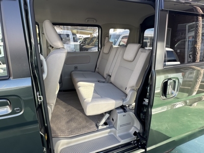 NV100クリッパーリオ(ニッサン)中古車 後席から見た前席