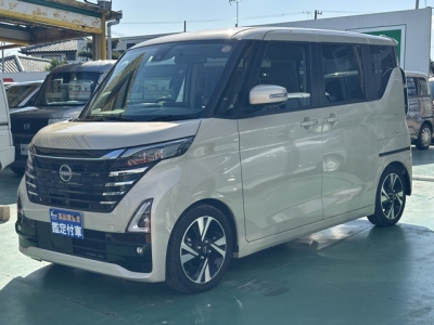 新型ルークス(ニッサン)中古車 前方