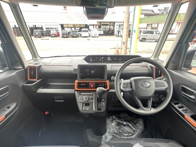 タントファンクロス(ダイハツ)届出済未使用車 内外装写真