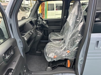 N-VAN(ホンダ)届出済未使用車 前席内装