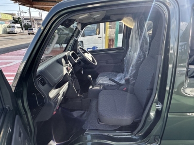 キャリートラック(スズキ)届出済未使用車 前席内装