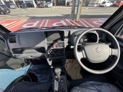 キャリートラック(スズキ)届出済未使用車 後席内装