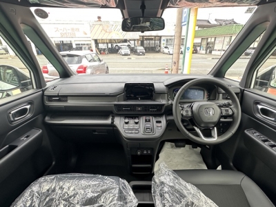 ステップワゴン(ホンダ)登録済未使用車 内外装写真
