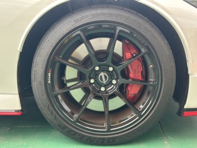 フェアレディZ(ニッサン)中古車 内外装写真他１