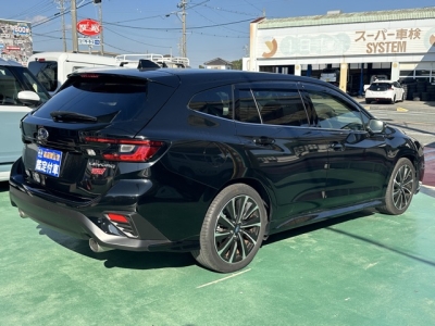 レヴォーグ(スバル)中古車 内外装写真