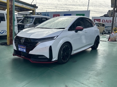 オーラ(ニッサン)登録済未使用車 前方