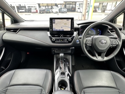 カローラツーリング(トヨタ)中古車 内外装写真