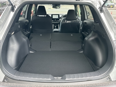 カローラクロス(トヨタ)登録済未使用車 内外装写真他２