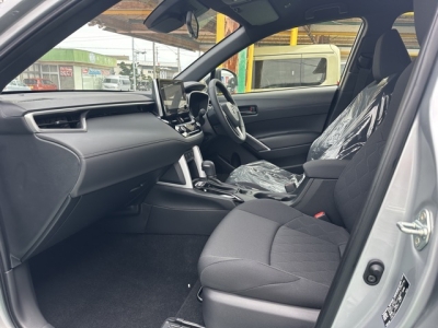 カローラクロス(トヨタ)登録済未使用車 前席内装