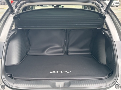 ZR-V(ホンダ)中古車 内外装写真他１