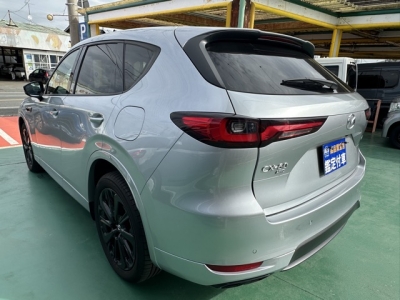 CX-60(マツダ)中古車 後方