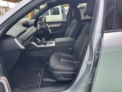 CX-60(マツダ)中古車 前席内装