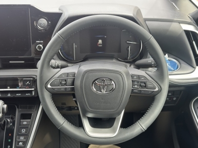 ヴォクシー(トヨタ)登録済未使用車 内外装写真他１