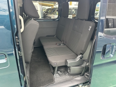 アトレー(ダイハツ)中古車 後席内装