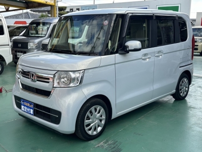 N-BOX(ホンダ)中古車 前方