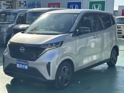 サクラ(ニッサン)中古車 前方