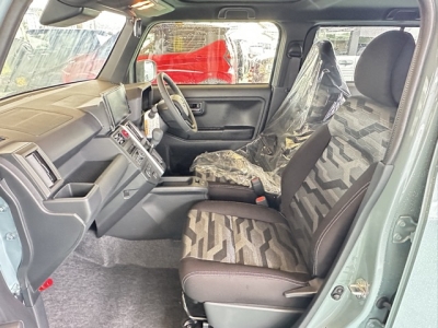 タフト(ダイハツ)届出済未使用車 前席内装