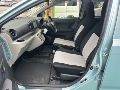 ミライース(ダイハツ)中古車 前席内装