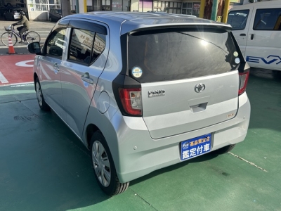 ミライースのOEM(ダイハツ)中古車 後方