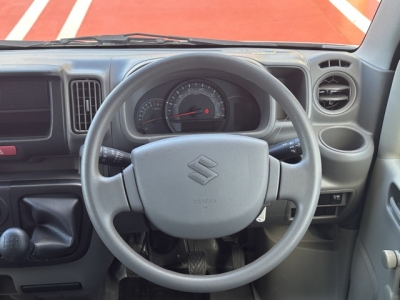 エブリイバン(スズキ)中古車 内外装写真