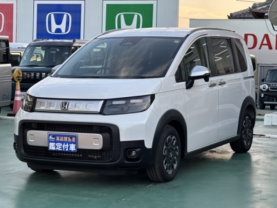 新型フリード(ホンダ)登録済未使用車 前方