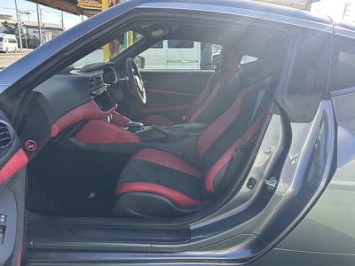 フェアレディZ(ニッサン)中古車 前席内装